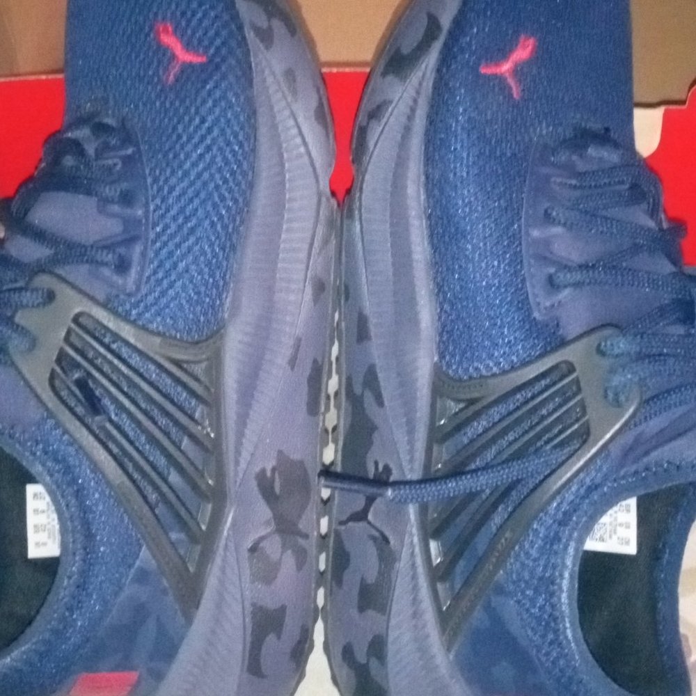 puma adults size 9.